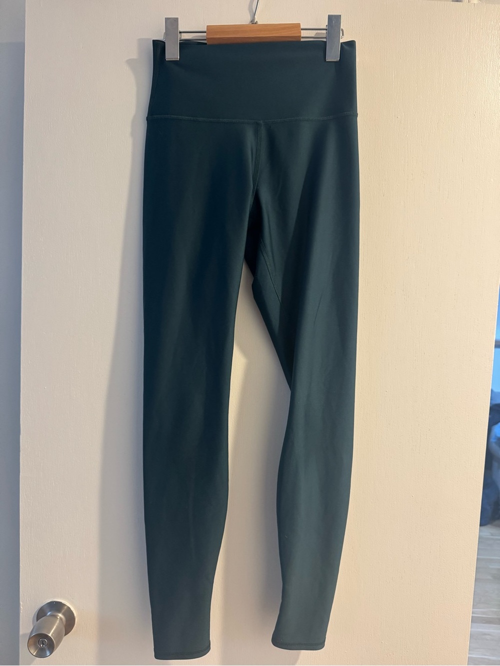 ALO Yoga High-Waist Leggings in Deep Teal